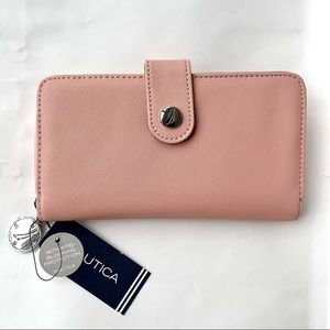 Nautica Be Shore Womens Wallet RFID Blocking Zip Around Clutch